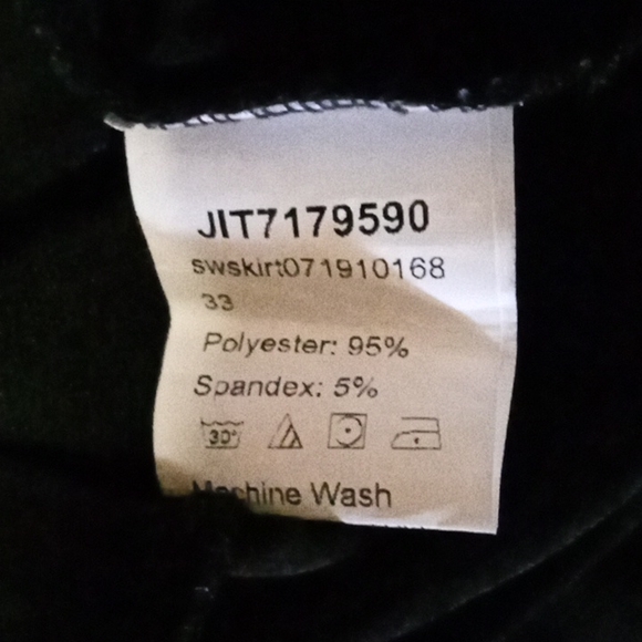 Shein black snakeskin mini skirt size L - Picture 4 of 4